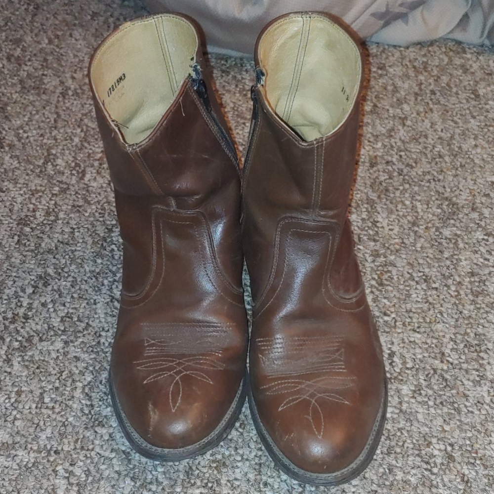 Men's cowboy boots